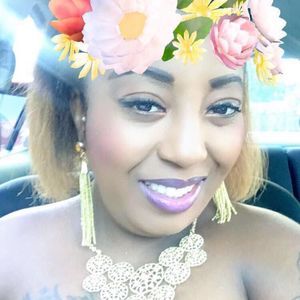 Meet your Posher, Nika